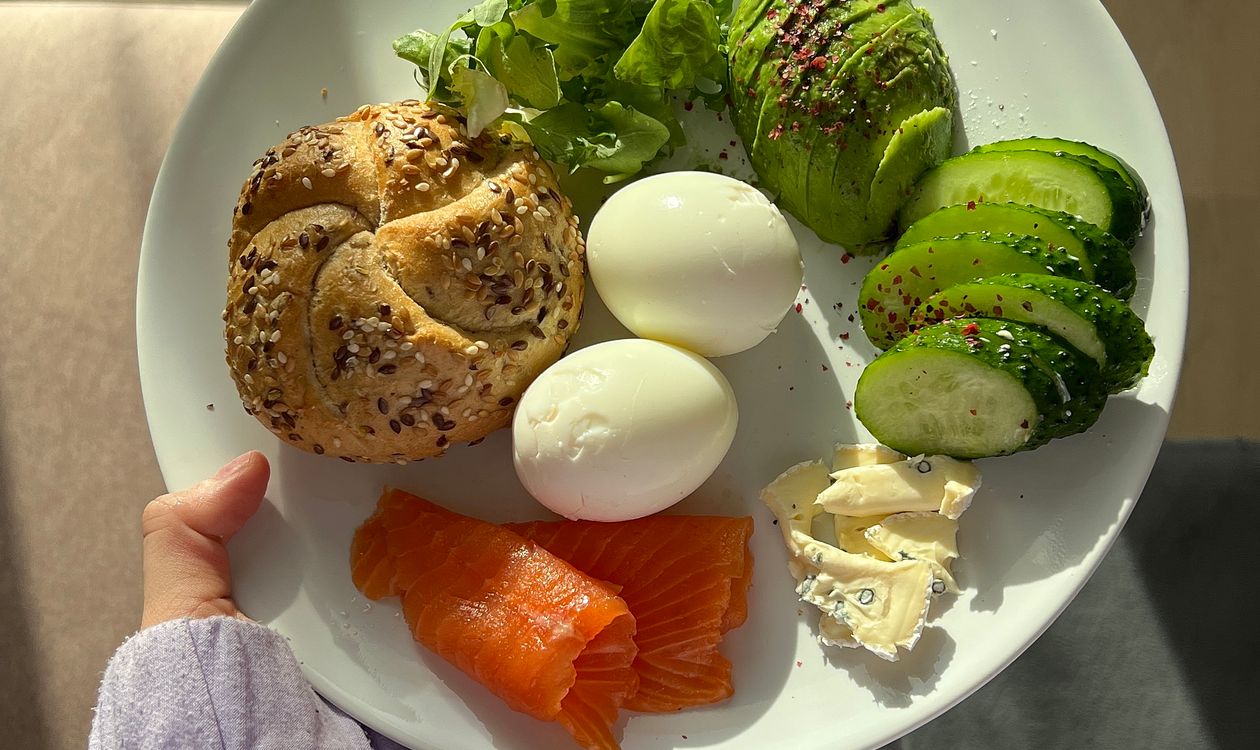 A balanced, high-protein breakfast bowl packing quality fats and lean protein.